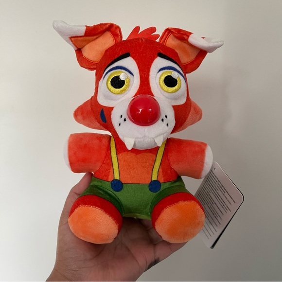 7” Circus Foxy Funko Plush (Five Nights At Freddy’s) - Picture 1 of 3